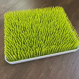 Green Grass Bottle Drying Rack - Modern Dish Drainer